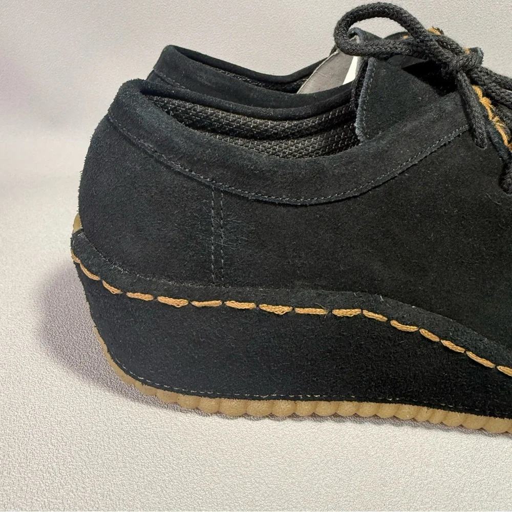 Soda Vintage Y2K Black Suede Platform Lace-Up Shoes